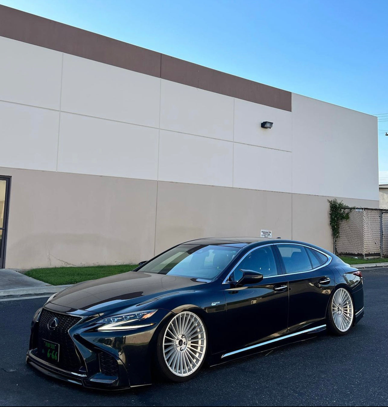 * AIRFORCE SUSPENSION LEXUS LS / LC AIRSTRUTS.