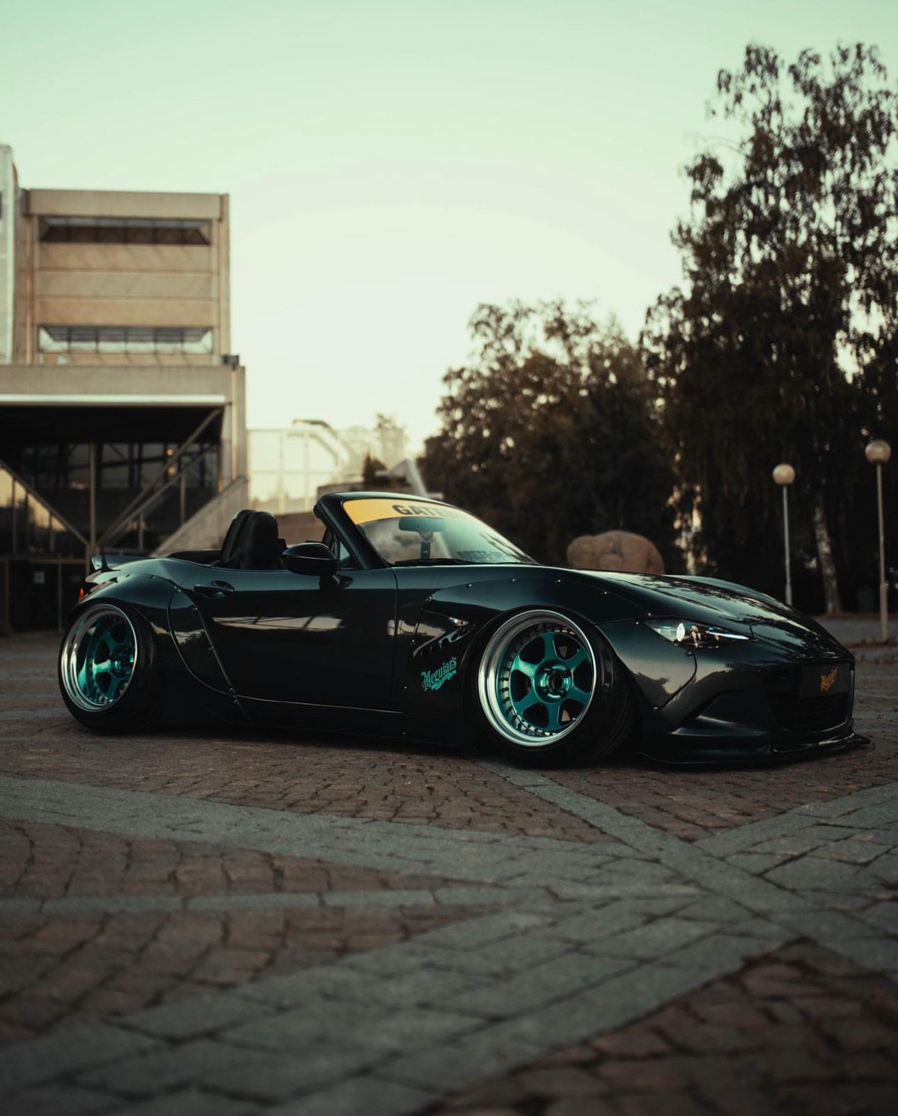 * AIRFORCE SUSPENSION MAZDA MIATA AIRSTRUTS