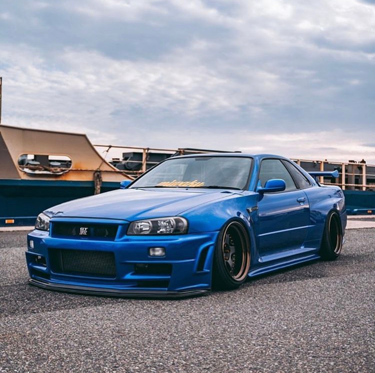 * AIRFORCE SUSPENSION NISSAN SKYLINE R34 AIRSTRUTS.