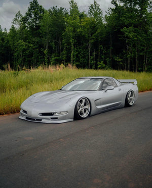 * AIRFORCE SUSPENSION CHEVROLET CORVETTE C5 / C6 AIRSTRUTS.